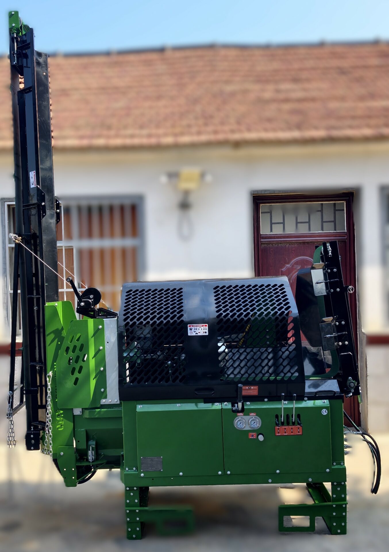 Combiné bois HGW480P sur prise de force, convoyeur relevé